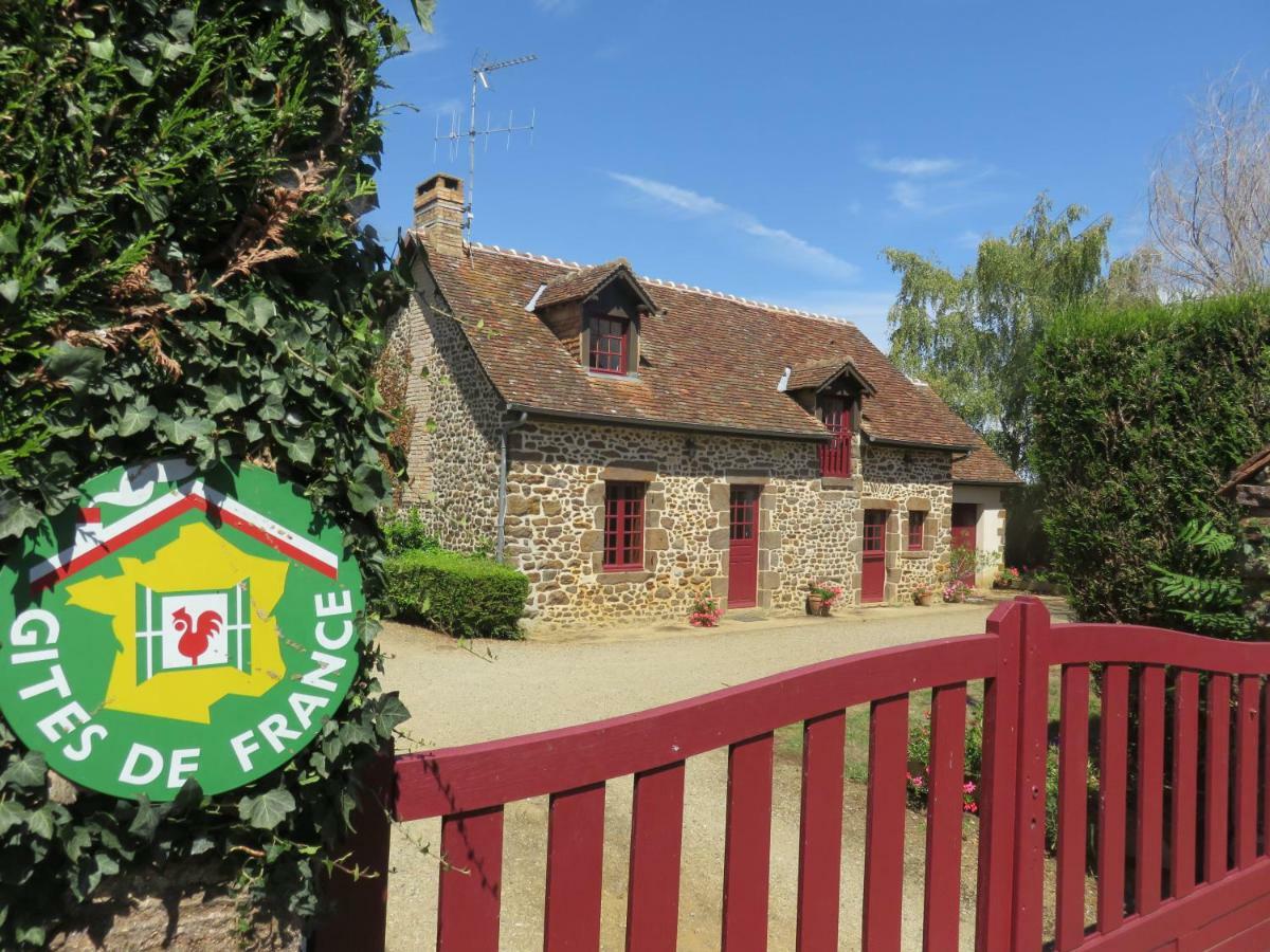 فيلا Gite Des Basses Touches Moitron-sur-Sarthe المظهر الخارجي الصورة